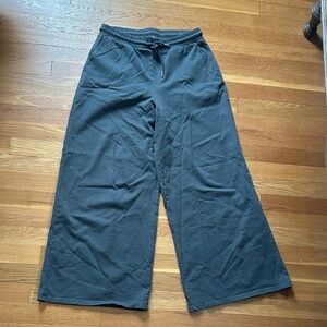 Zara Women's Charcoal Wide-Leg Sweat Pants